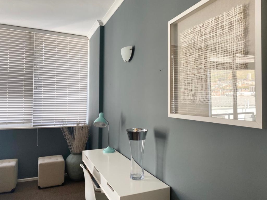 2 Bedroom Property for Sale in Cape Town City Centre Western Cape